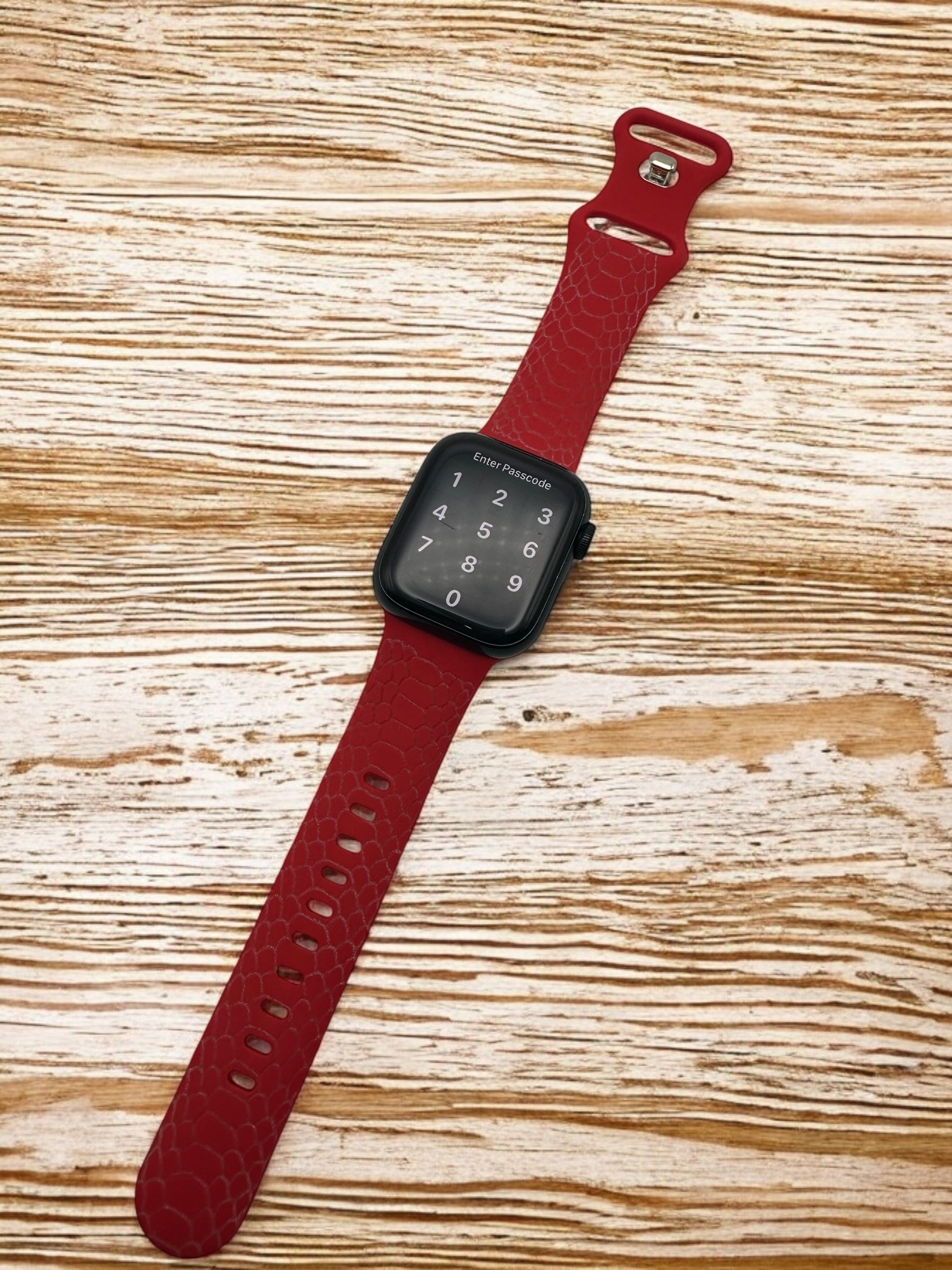 Snake Pattern Silicone Band | LasedPres